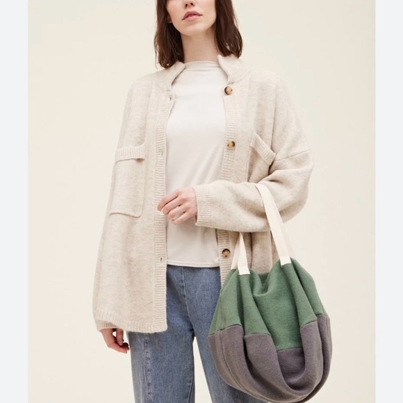 grade & gather Sweaters - Grade & Gather Women’s Beige Oversized Cardigan Sweater Pockets Minimalist S / M